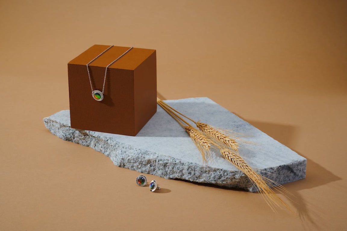 Designer Gifts for Him and Her Under 600 KORITE Blog