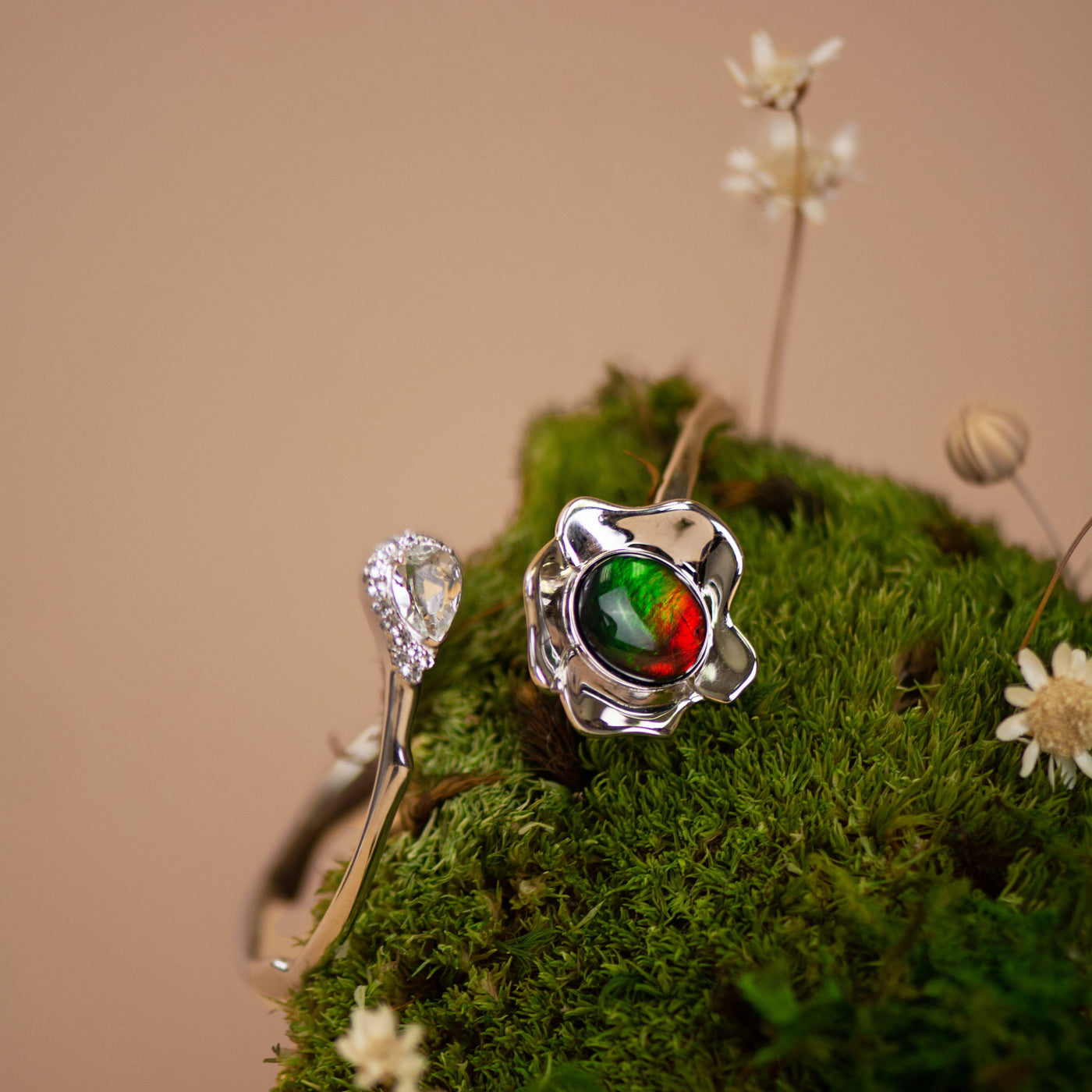 Bloom ammolite pendant and bracelet set in sterling silver
