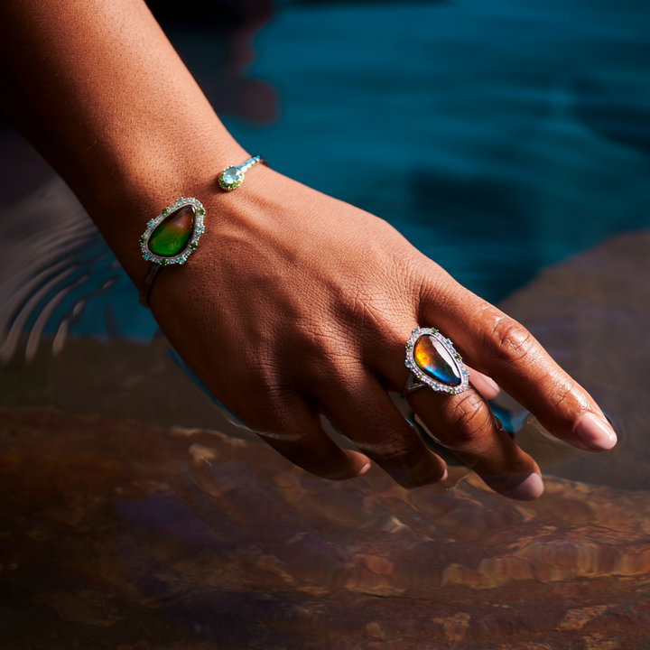 Waves Halo Ammolite Bracelet in Sterling Silver